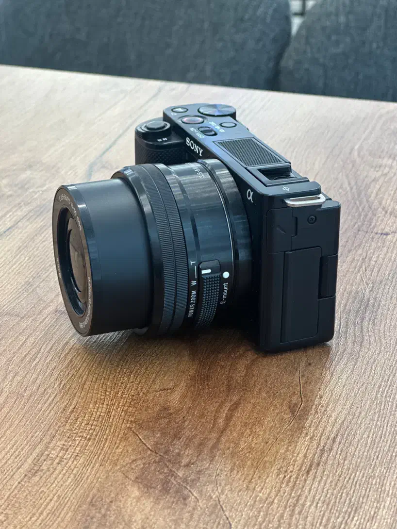 دوربین سونی (عکاسی،تصویربرداری)zve10|دوربین عکاسی و فیلم‌برداری|مشهد, آزادشهر|دیوار