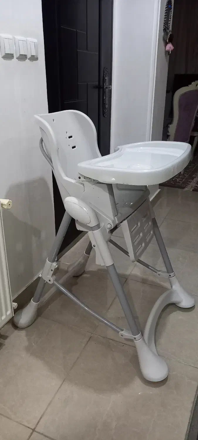 فروش صندلی بچه|تخت و صندلی بچه|لاهیجان, بوجایه|دیوار