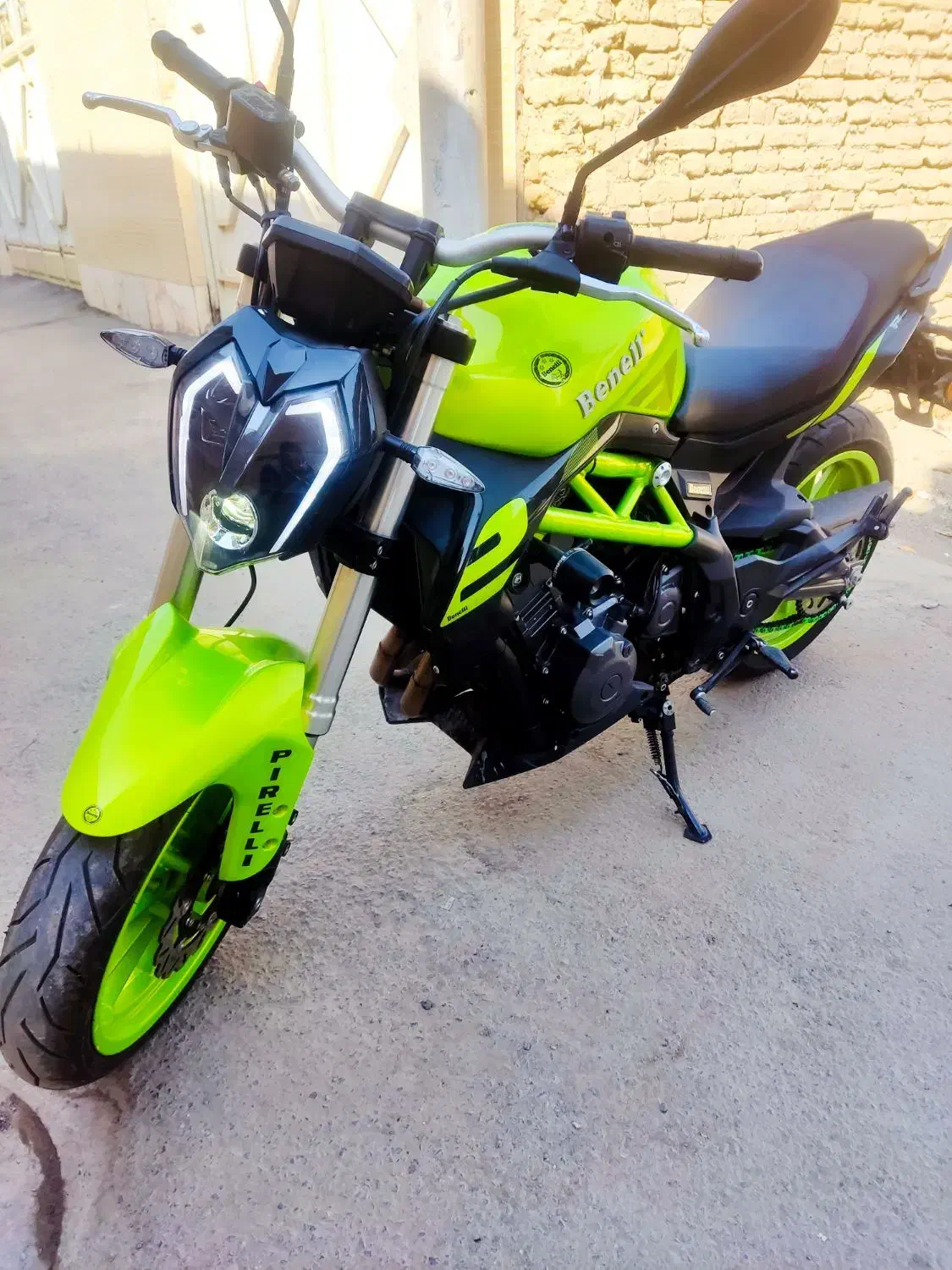 فروش بنلی جفت سیلندر ۲۵۰ فسفری|موتورسیکلت|اصفهان, سلطان‌آباد|دیوار