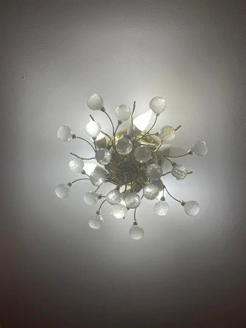 یک عدد لوستر آویزی و دو عدد سقفی|لوستر و چراغ آویز|اهواز, کیان اباد|دیوار