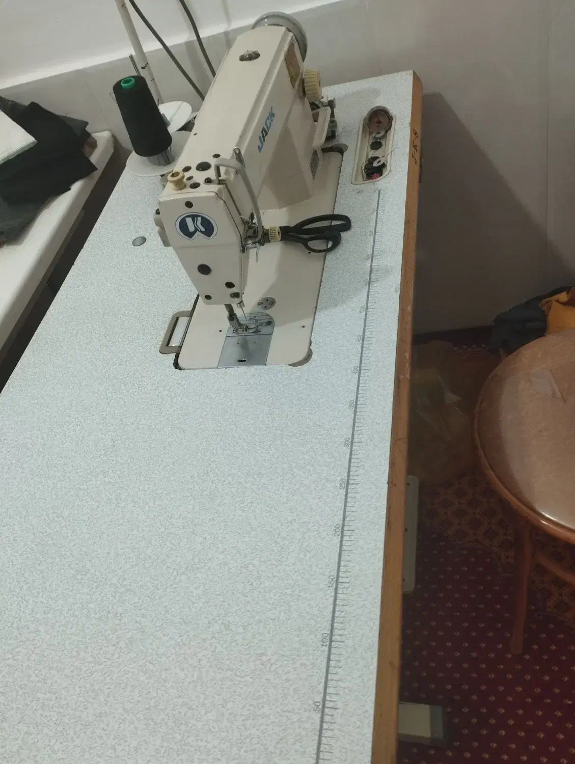 چرخ خیاطی صنعتی راسته دوز و زیگزال چهار نخ|چرخ خیاطی و ریسندگی|هشترود, |دیوار