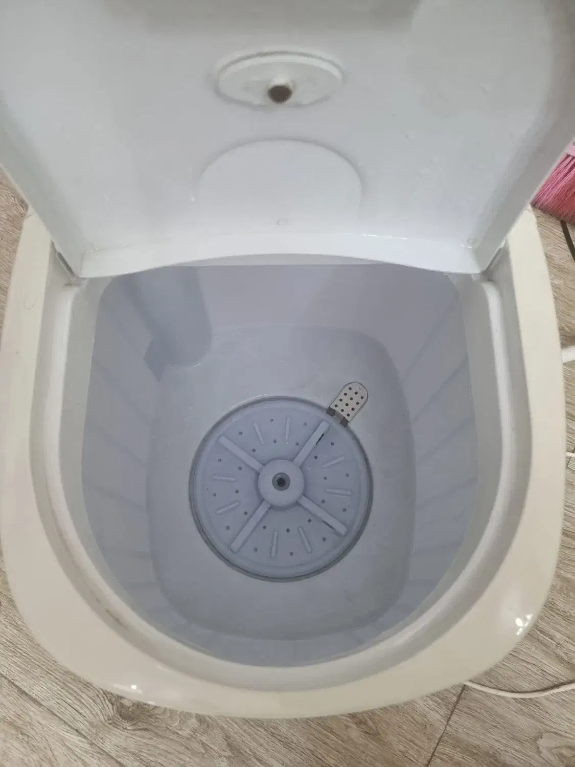 مینی واش نیکو|ماشین لباسشویی و خشک‌کن لباس|رشت, دروازه لاکان|دیوار