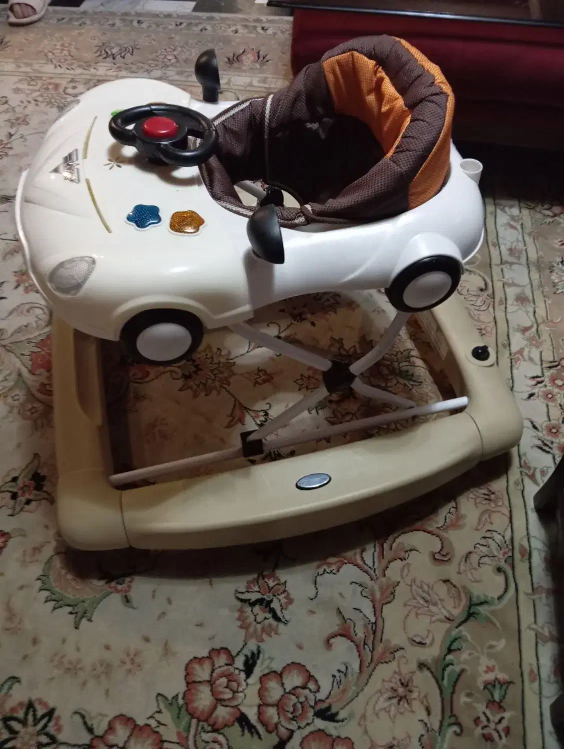 روروئک وکریر وآغوش کودک|اسباب و اثاث بچه|تهران, امیریه|دیوار