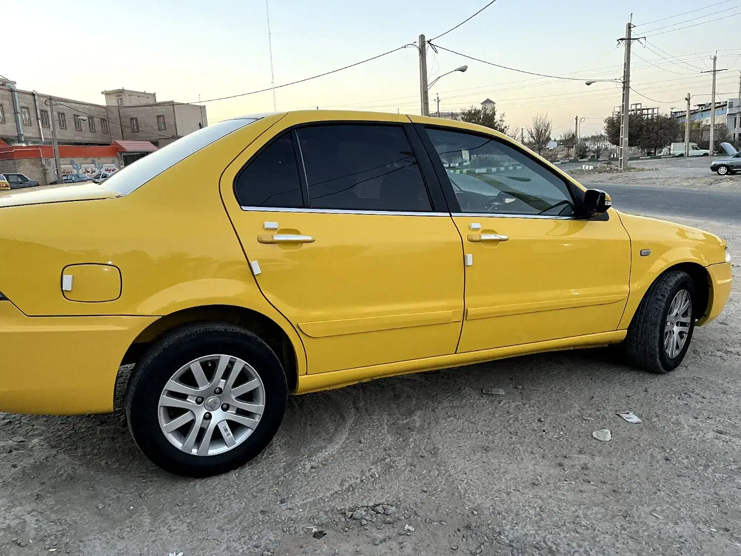 تاکسی سورن بین برون شهری پلاک ع1402|خودرو سواری و وانت|قم, کوه سفید|دیوار