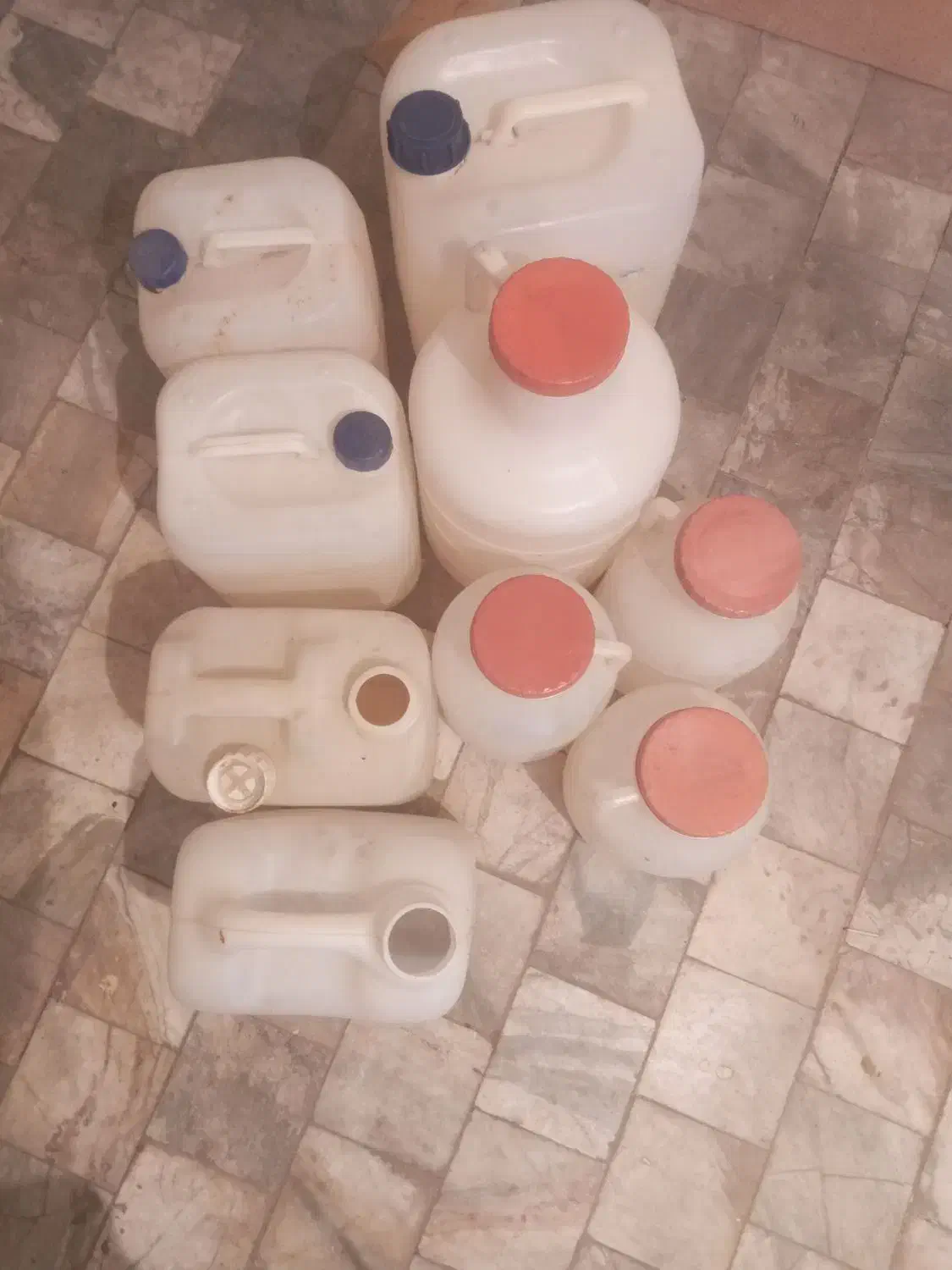 ۱۱عدبه یا بانکر|ظروف نگهدارنده، پلاستیکی، یک‌بارمصرف|ساوه, |دیوار