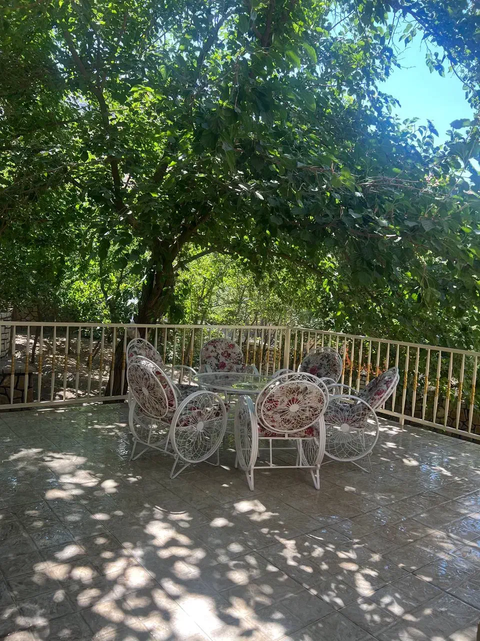 ویلا باغ نسمه (پاوه توریسم)|اجارهٔ کوتاه‌مدت ویلا و باغ|پاوه, |دیوار