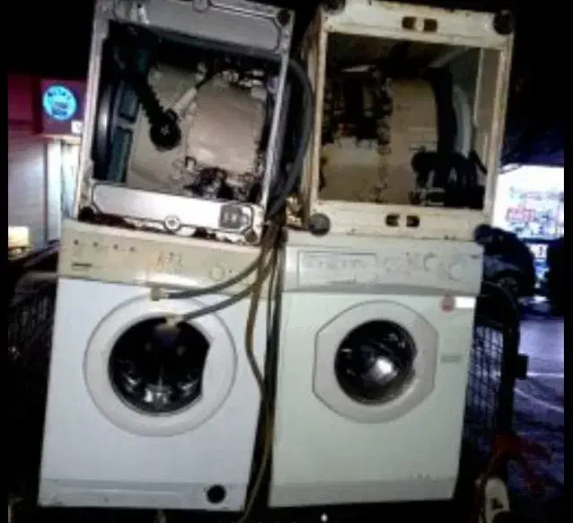 مرکز خرید ماشین لباسشویی اتوماتیک|ماشین لباسشویی و خشککن لباس|بروجرد, |دیوار