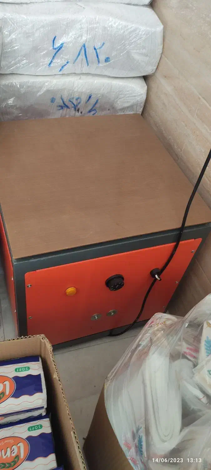 دستگاه بسته بندی دستمال کاغذی|ماشین‌آلات صنعتی|قرچک, پویینک|دیوار