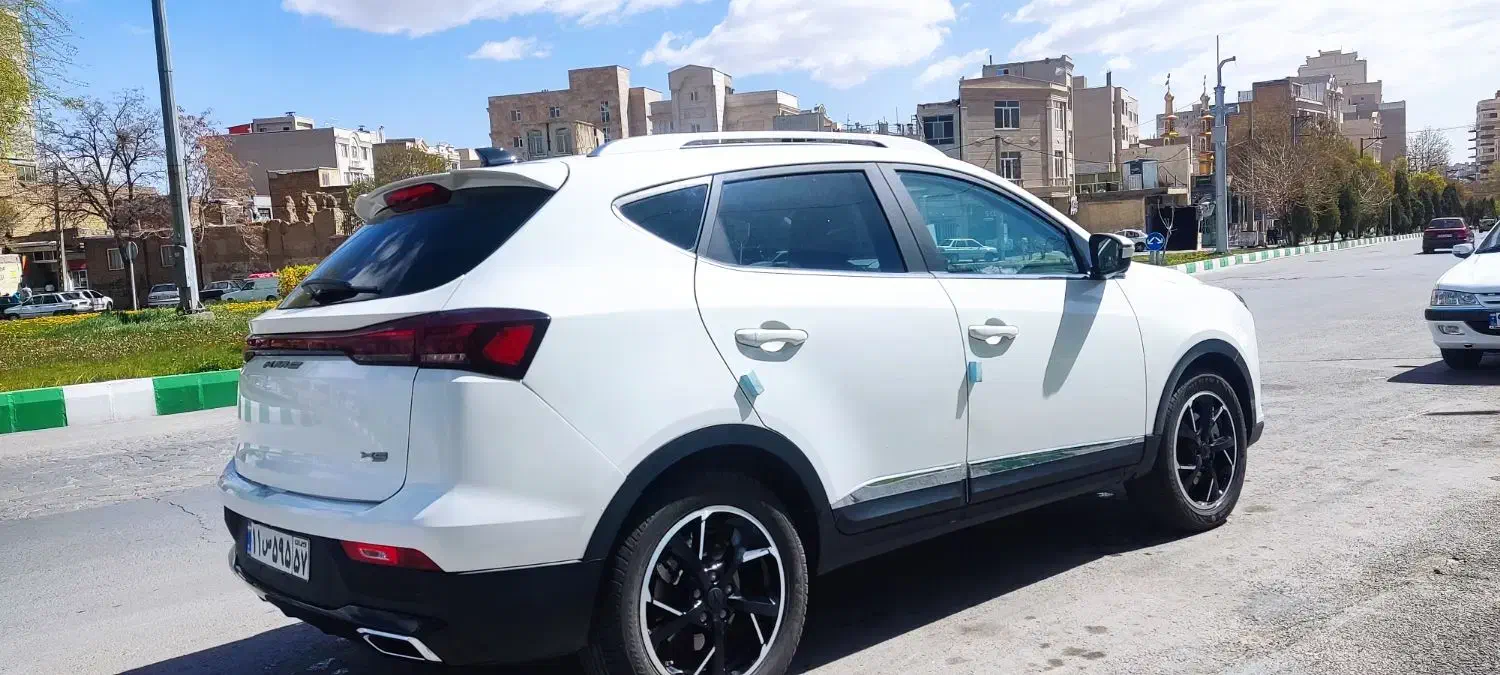 KMC. X5|خودرو سواری و وانت|اراک, |دیوار