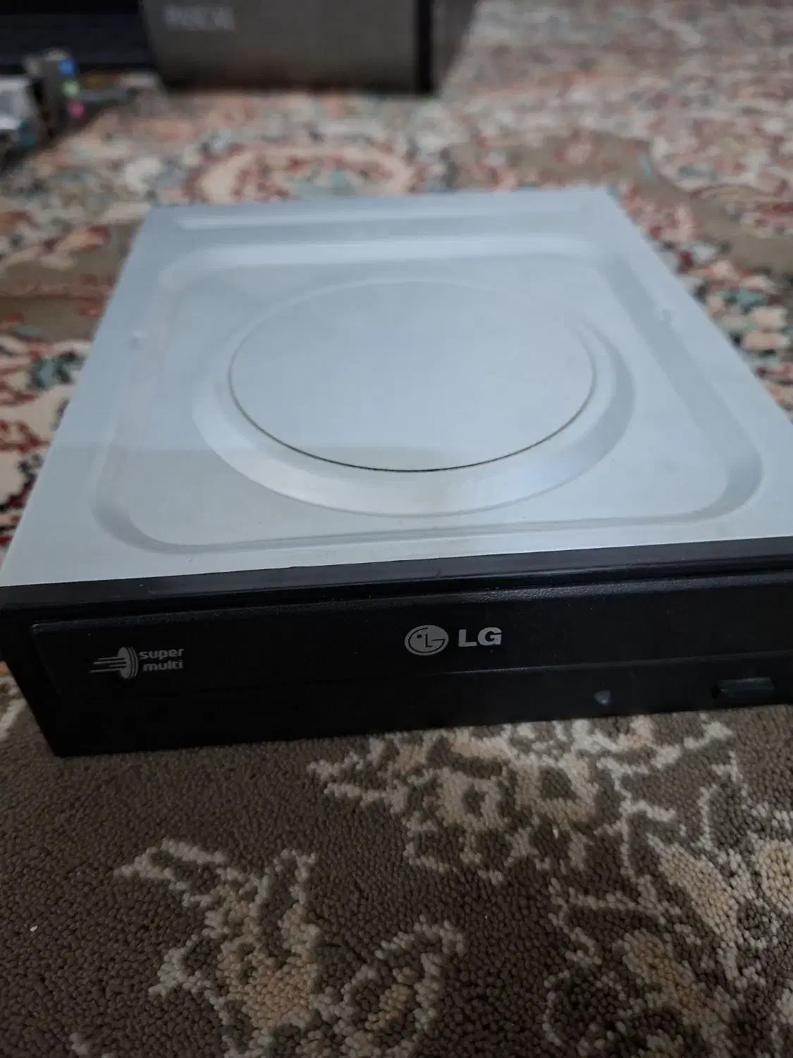 دی وی دی رایتر ال جی در حد نو|قطعات و لوازم جانبی رایانه|اصفهان, ملاصدرا|دیوار