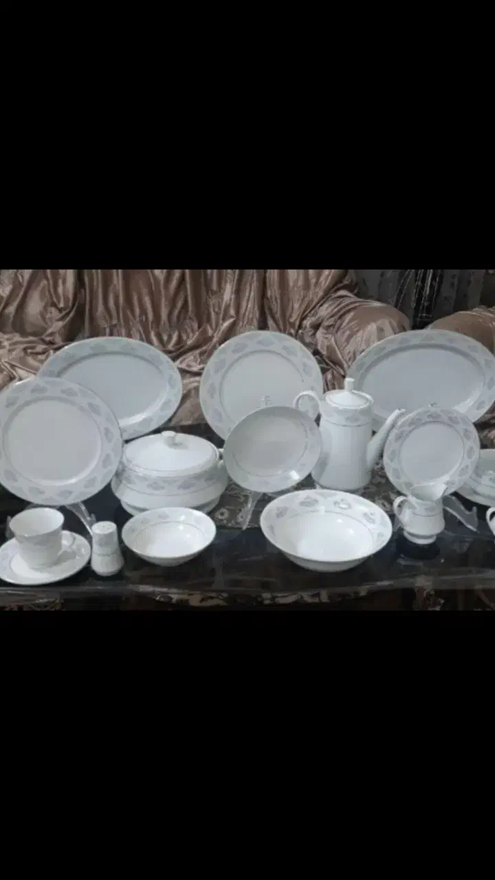 سرویس چینی درحد نو ۷ میلیون تومان|ظروف سرو و پذیرایی|کاشان, جمال آباد|دیوار