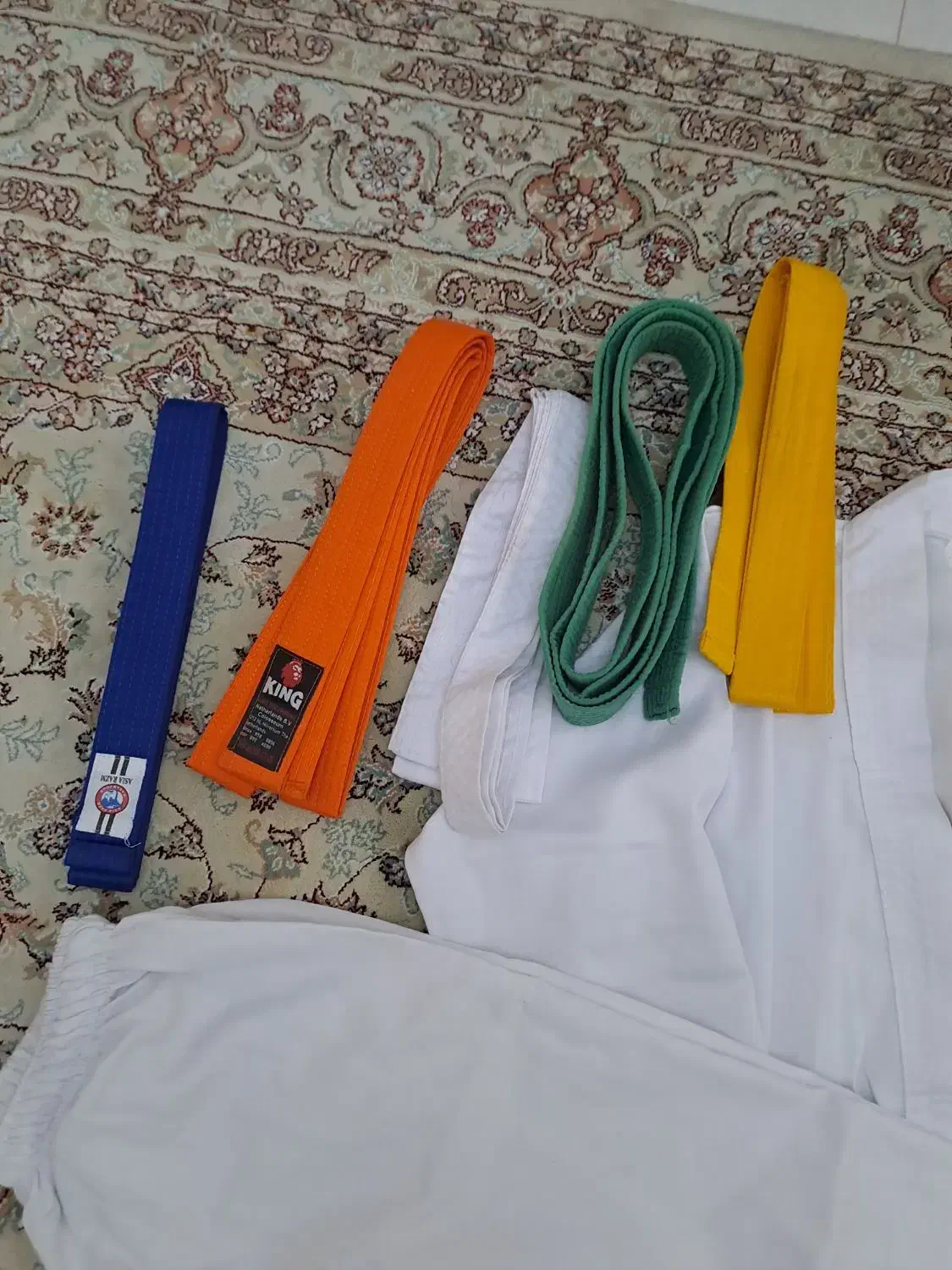 لباس کاراته|تجهیزات ورزشی|اسلام‌شهر, زرافشان|دیوار