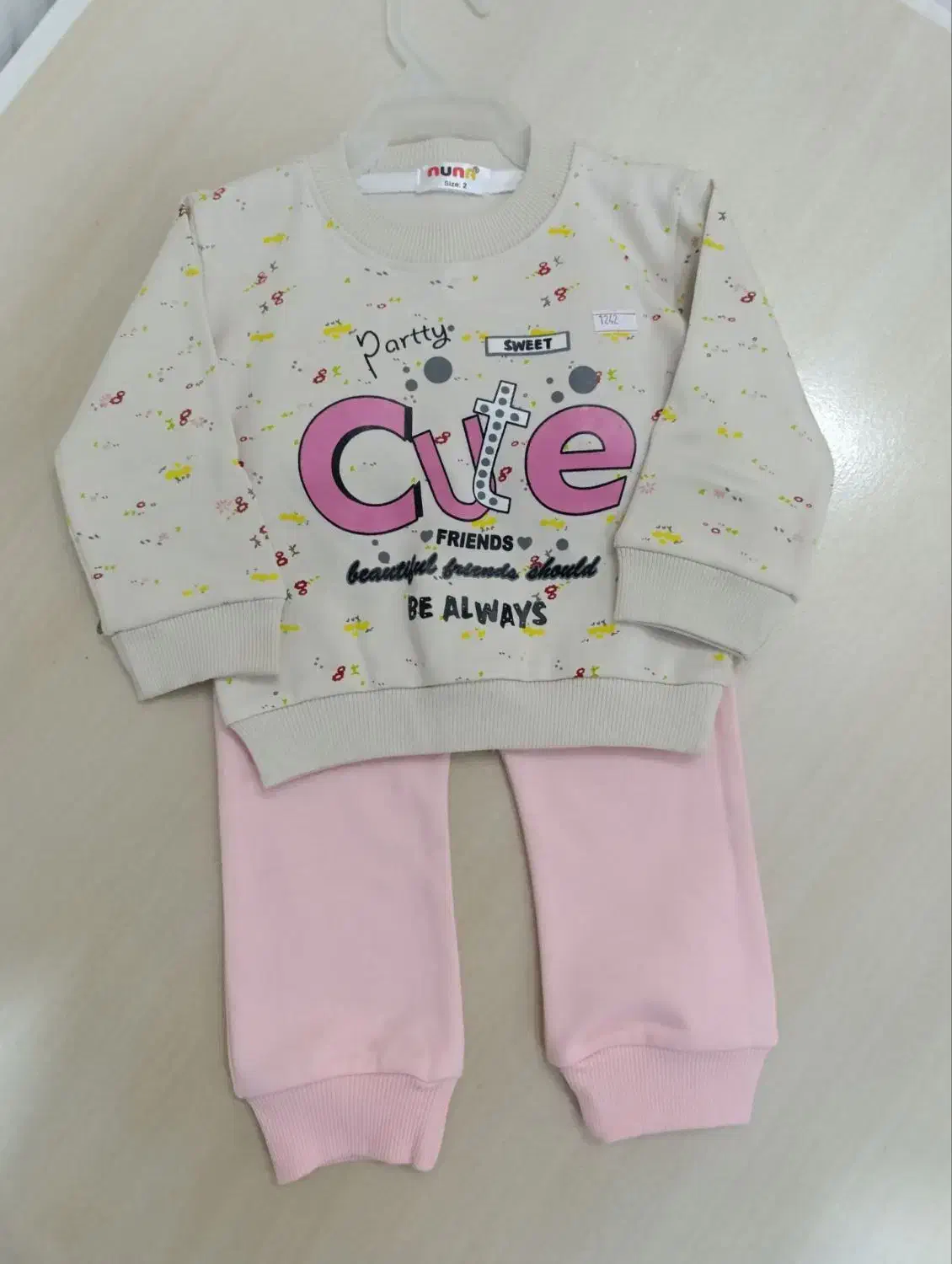 لباس دخترانه فروش آنلاین|کفش و لباس بچه|کرمان, |دیوار