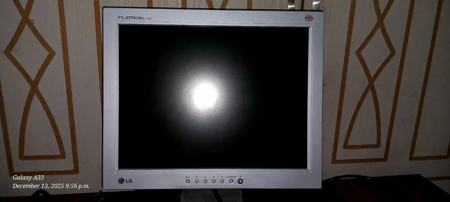 مانیتور ال جی|قطعات و لوازم جانبی رایانه|تهران, صاحب الزمان|دیوار