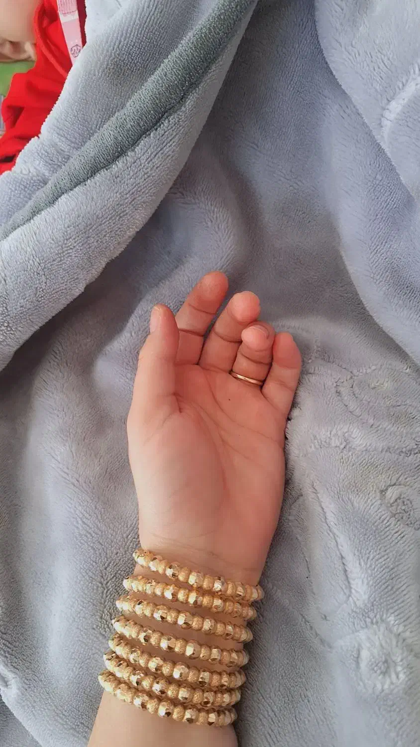 ۱ عدد بفروش میرسد ۸ گرم ۲۰۰ بالای تابلو|جواهرات|یاسوج, |دیوار