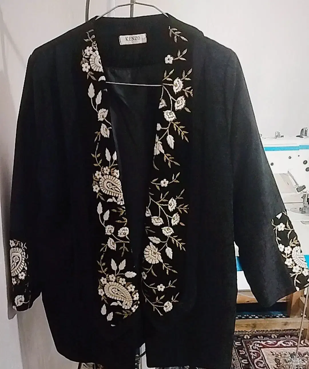 مانتو کتی|لباس|خرمآباد, |دیوار