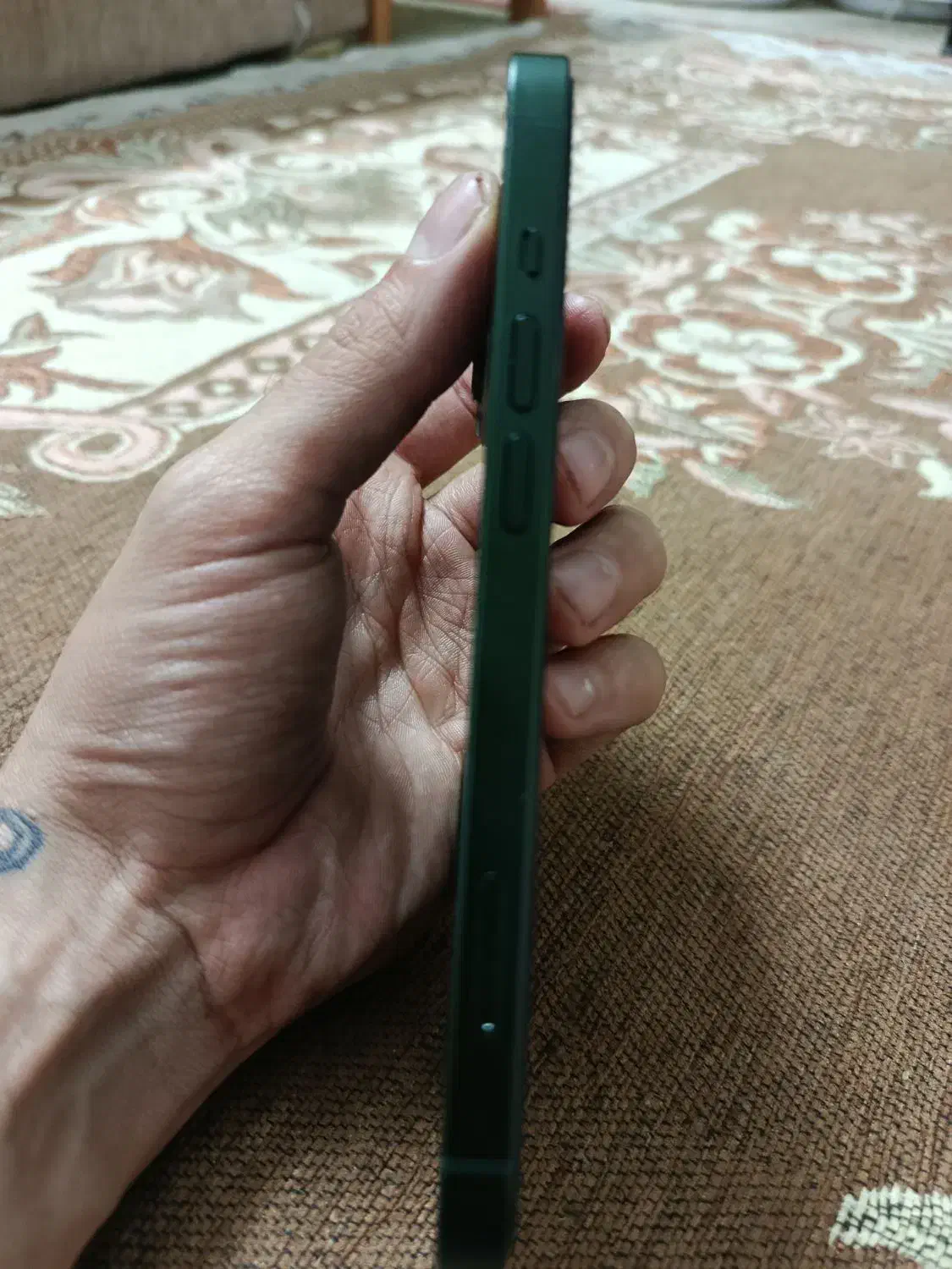 آیفون 13نرمال zaa بدون خط و خش و ایرادی|موبایل|بروجرد, |دیوار