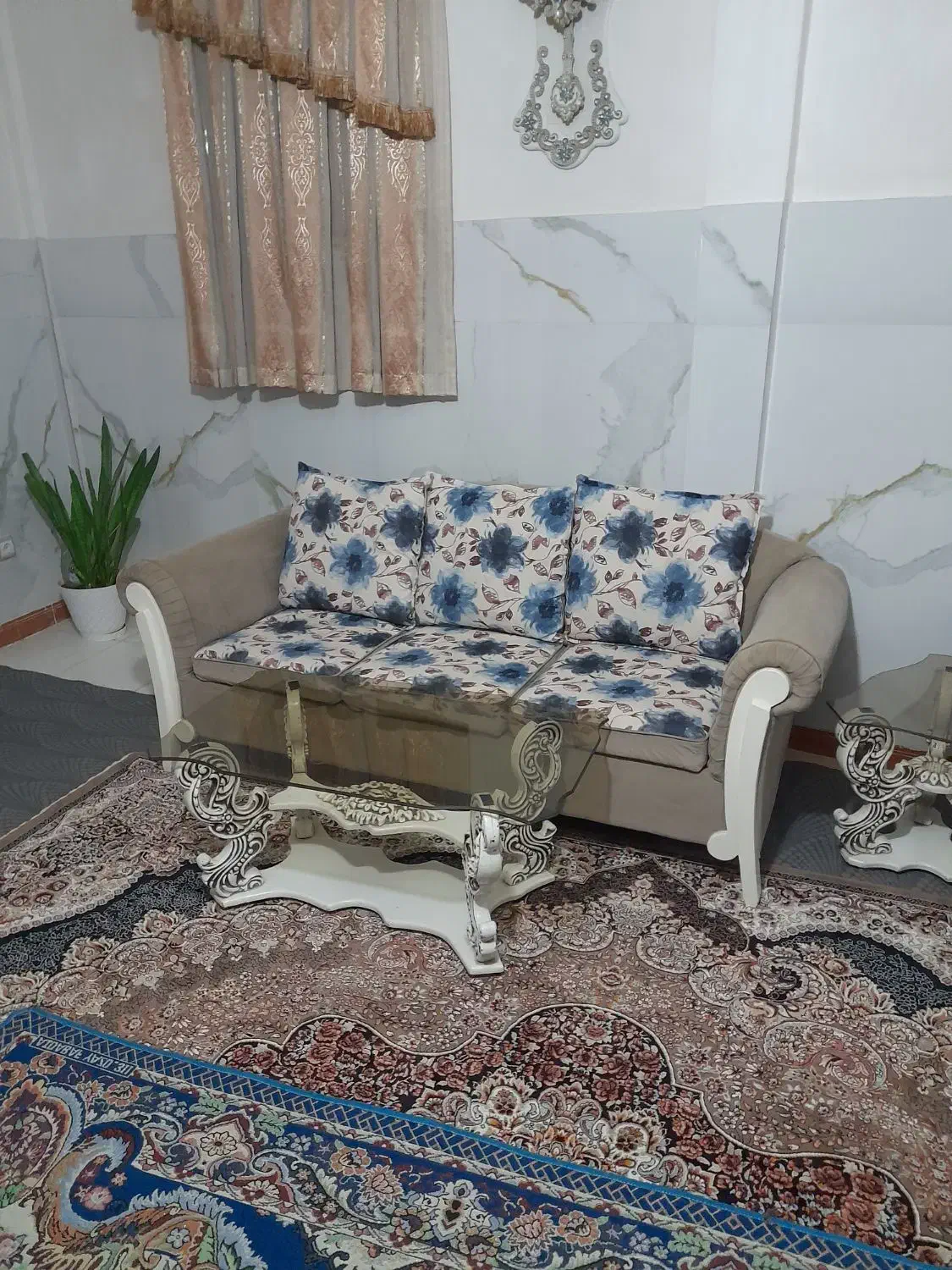 مبل راحتی ۷ نفره|مبلمان خانگی و میز عسلی|رباطکریم, انجم آباد|دیوار