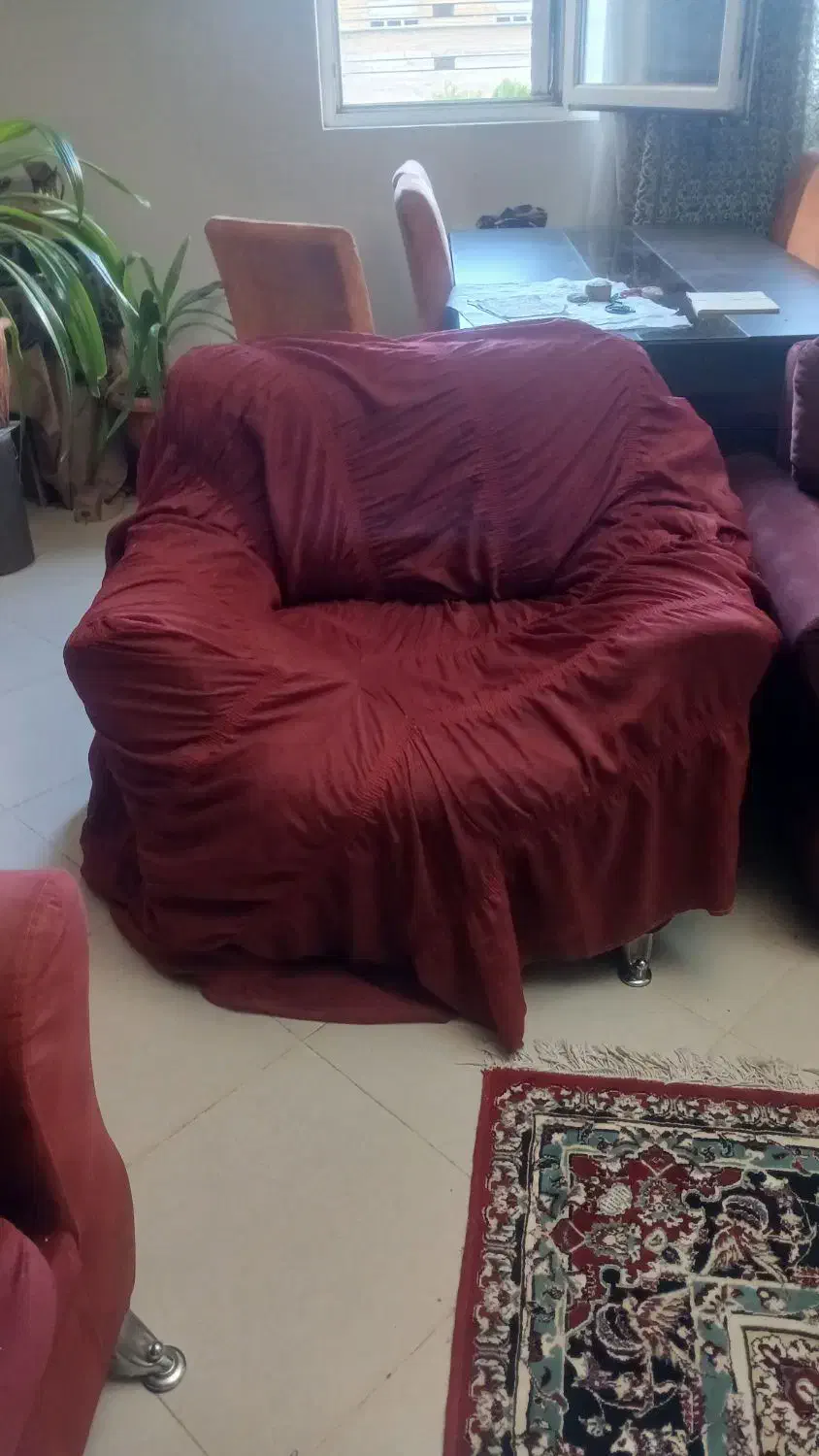 یک دست مبل با کوسن و روکش|مبلمان خانگی و میز عسلی|شیراز, مبعث|دیوار