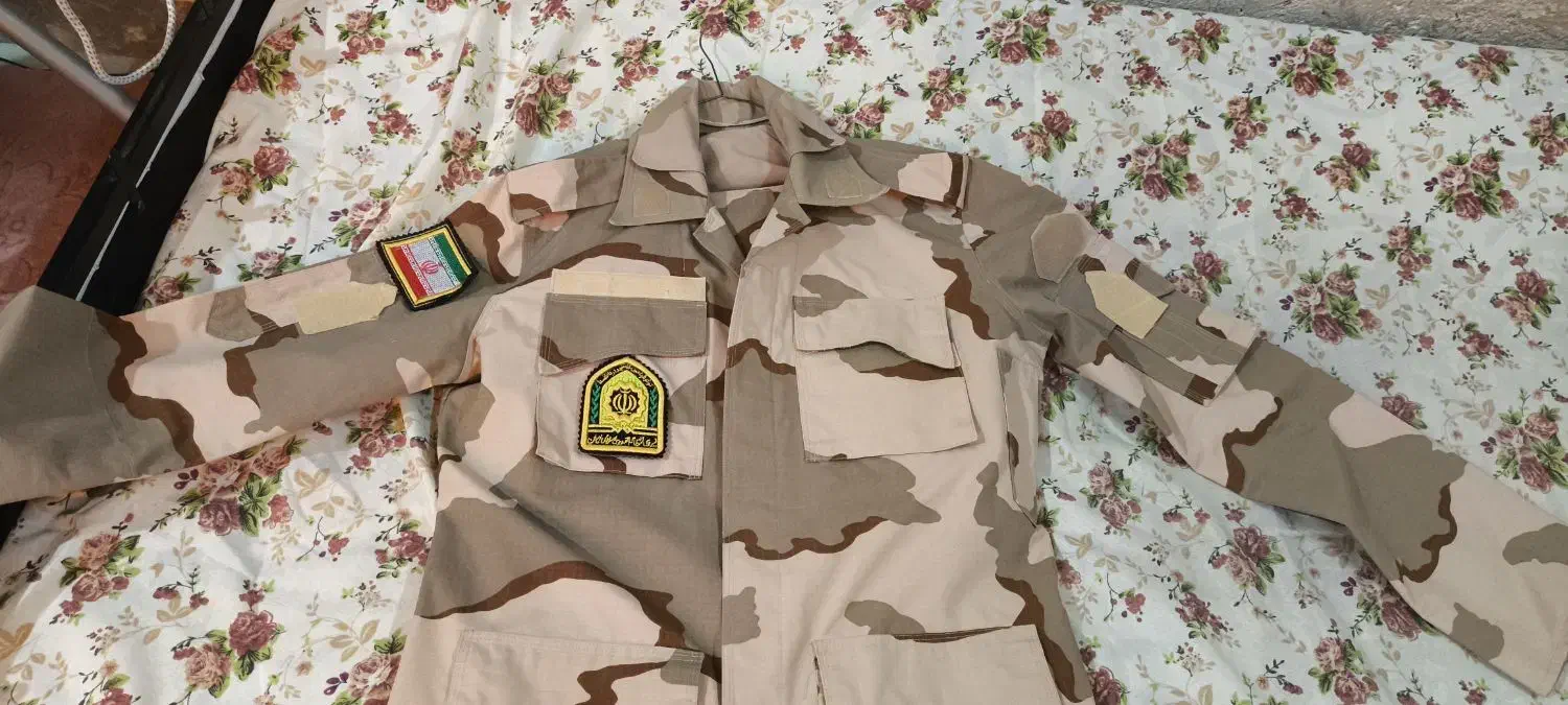 لباس خاکی مرزبانی الفا|لباس|بوشهر, |دیوار