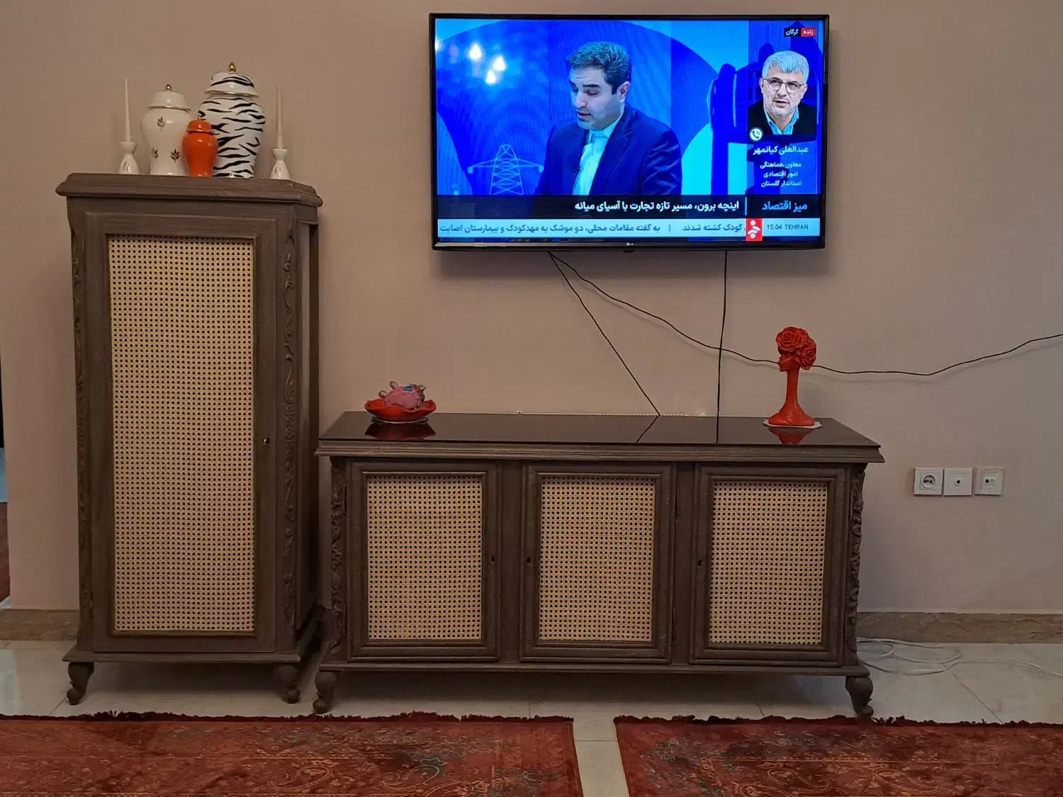 میز کنسول همراه گنجه نئوکلاسیک|بوفه، ویترین، کنسول|ماهدشت, |دیوار