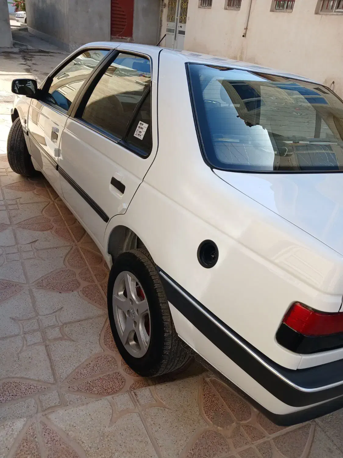 ۴۰۵ مدل ۹۳ اتاق ۴۰۴|خودرو سواری و وانت|سرپل ذهاب, |دیوار