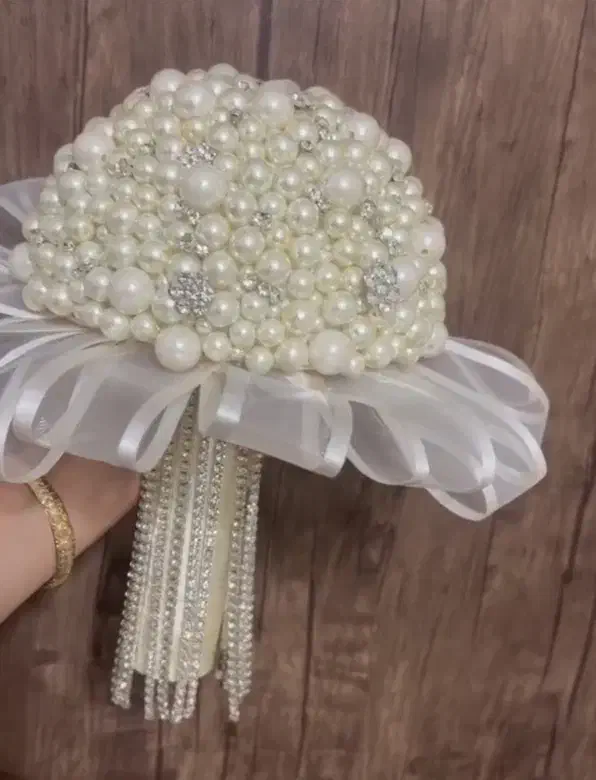 دسته گل مرواریدی عروس، دست ساز و ماندگار|گل مصنوعی|تهران, دهقان|دیوار