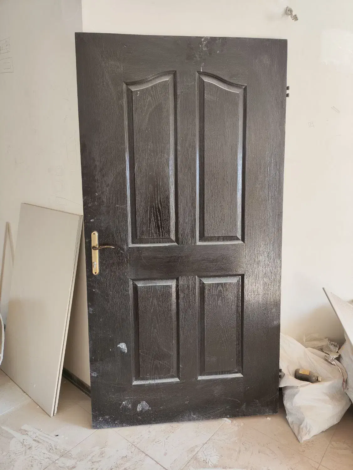 درب چوبی نو ابعاد ۲۱۰در۱۰۷|مصالح و تجهیزات ساختمان|اصفهان, جلوان|دیوار