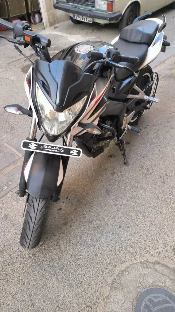 موتور ns200|موتورسیکلت|ری, صفاییه (چشمه علی)|دیوار