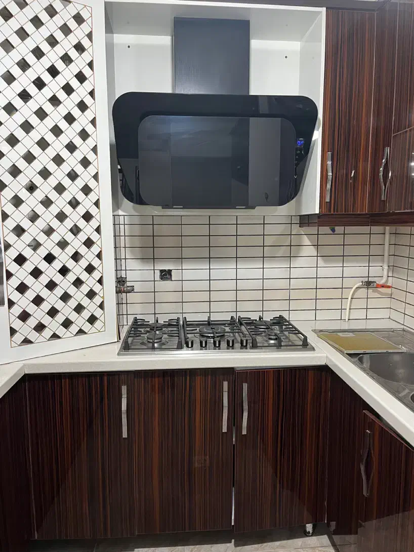 فروش کابینت تمیز و سالم|آب‌چکان و نظم‌دهنده ظروف|همدان, |دیوار