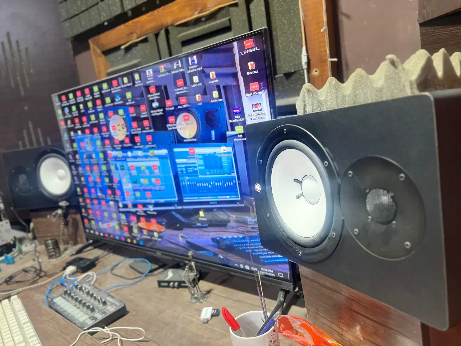 اسپیکر مانیتورینگ یاماها Yamaha hs 80 m|سیستم صوتی خانگی|ساری, |دیوار