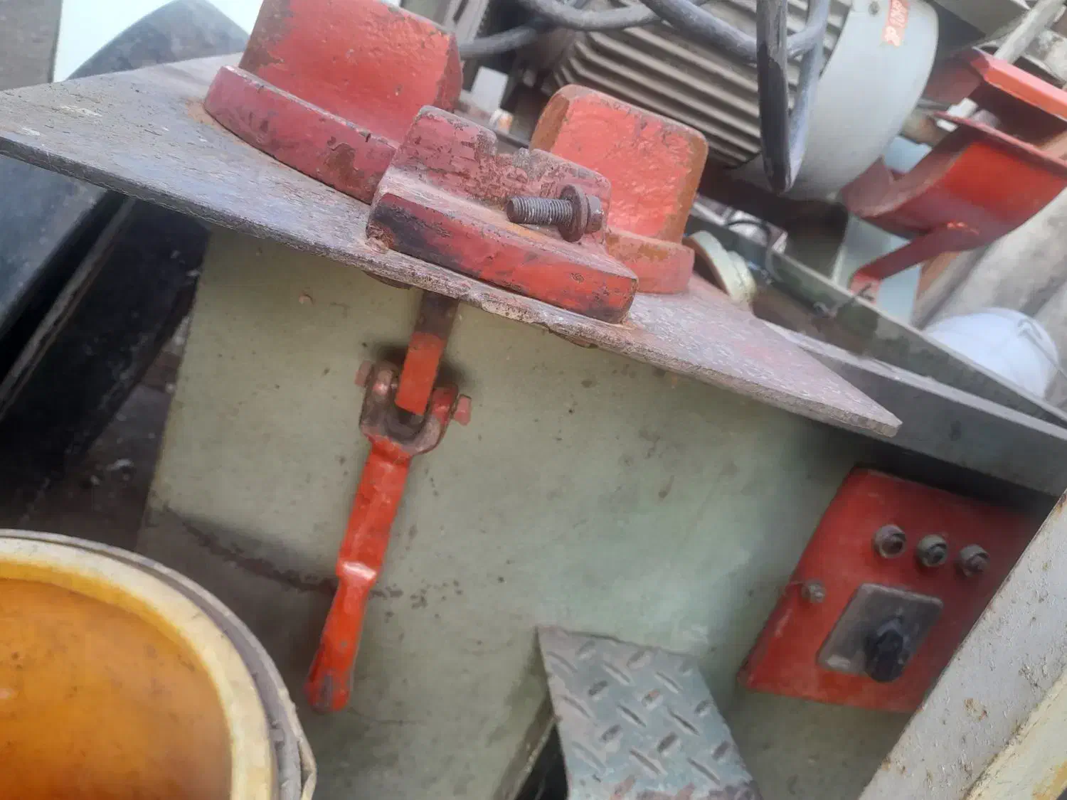 اره آتشی سه فاز در حد نو با کابل ۳۰ متری|ماشینآلات صنعتی|عجب شیر, |دیوار