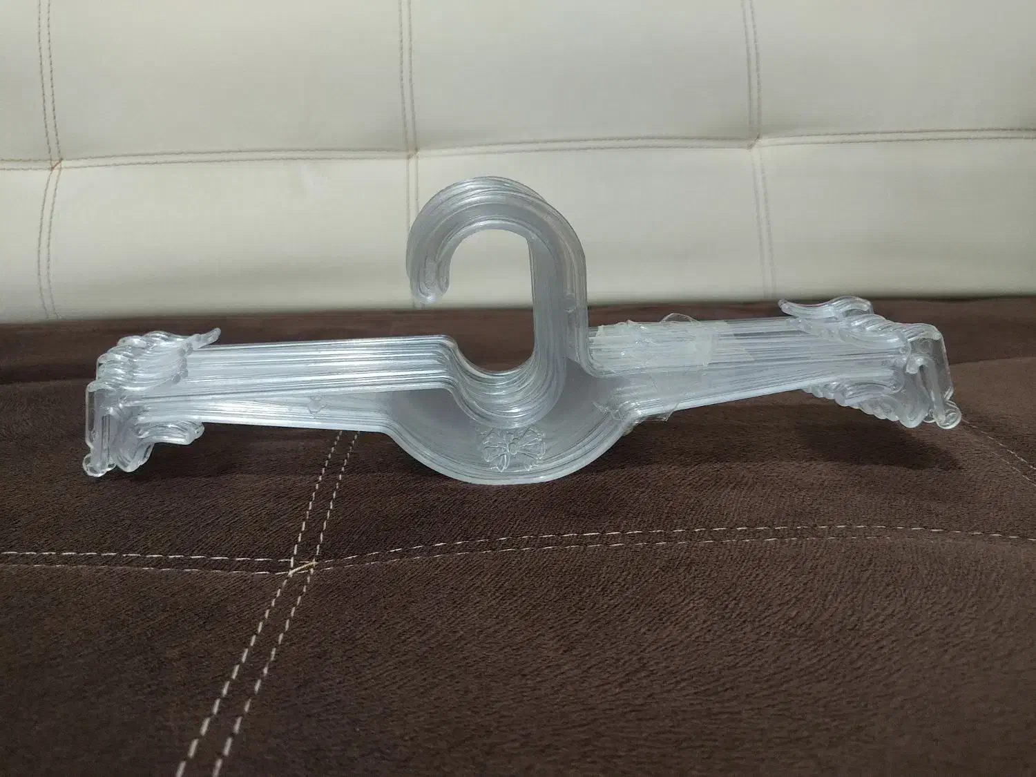 چوب لباسی|بندرخت و رختآویز|قم, حنیف نژاد|دیوار