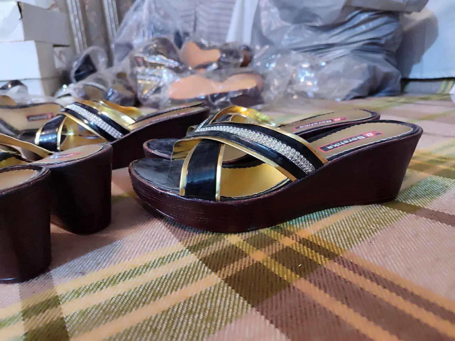 انواع صندل زنانه|کیف، کفش، کمربند|تهران, قیام|دیوار