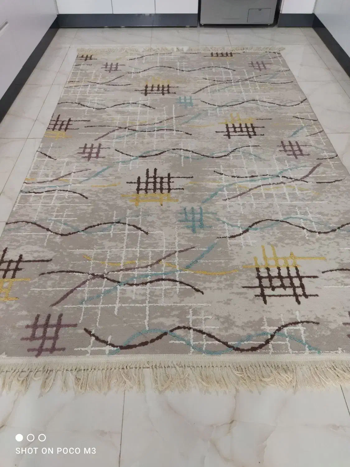 فرش اشپزخانه کاملا نو و بسیار زیبا|فرش|خزل, |دیوار