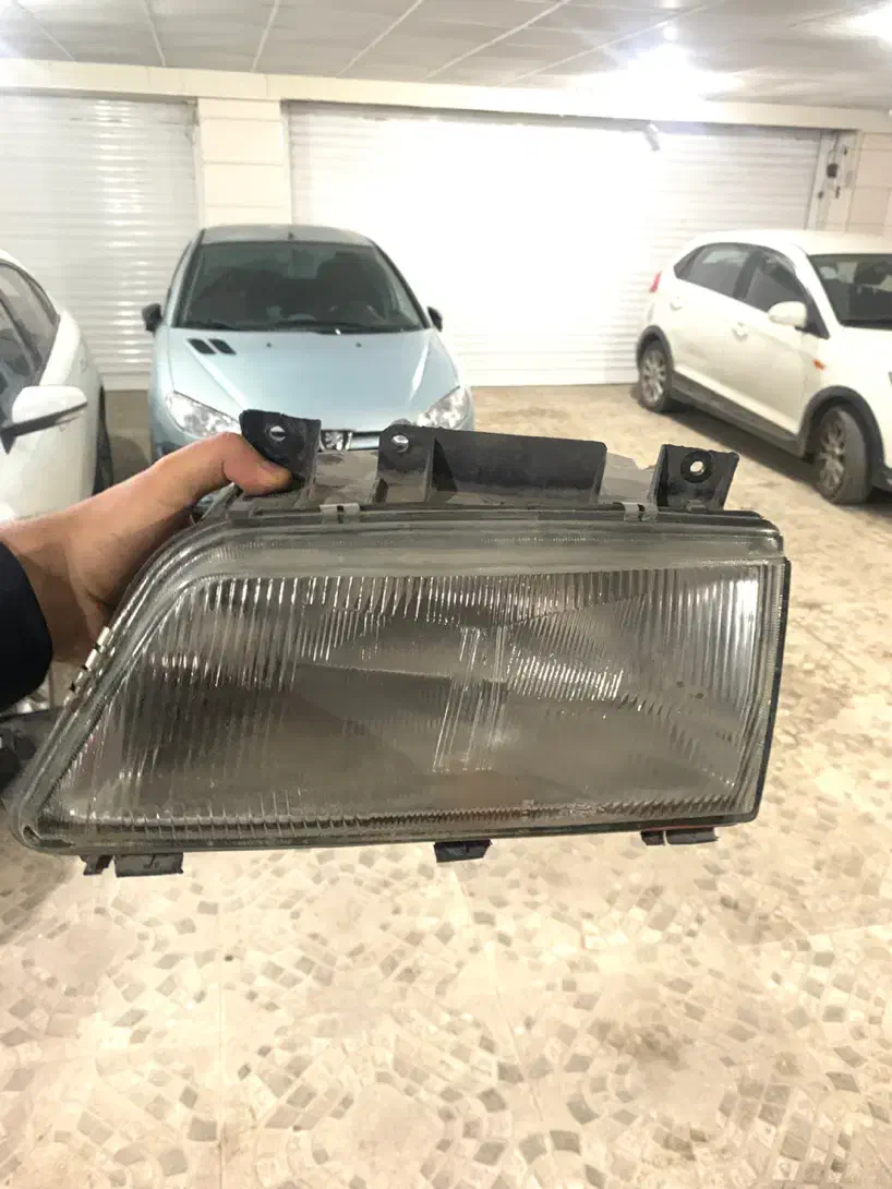 چراغ جلو ۴۰۵ و جلوپنجره|قطعات یدکی و لوازم جانبی|اردبیل, |دیوار