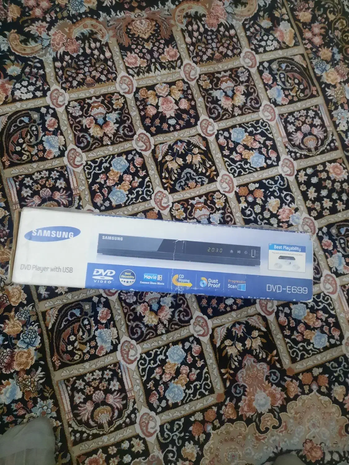 دی ودی|پخش‌کننده DVD و ویدیو|قم, شهرک توانیر|دیوار