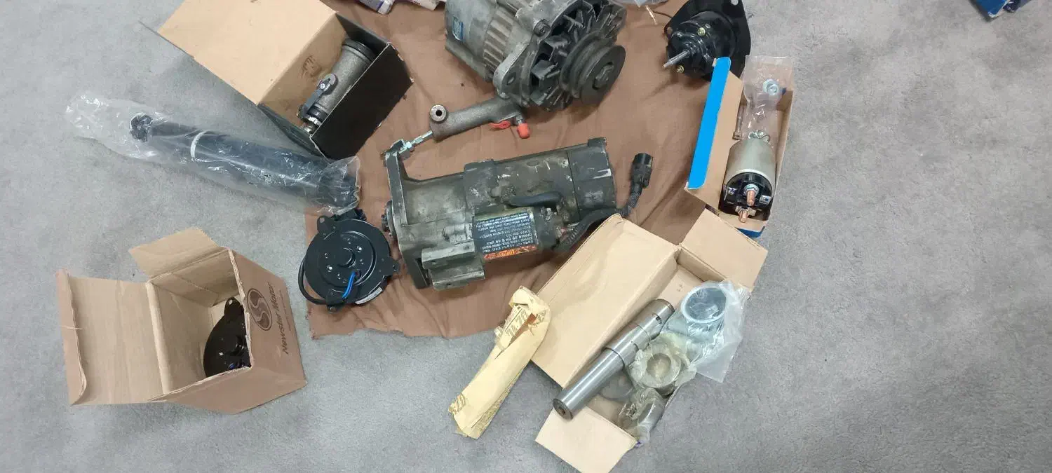 فروش قطعات نوی و استوک مینی بوس کروز|قطعات یدکی و لوازم جانبی|اهواز, کوی سعدی|دیوار