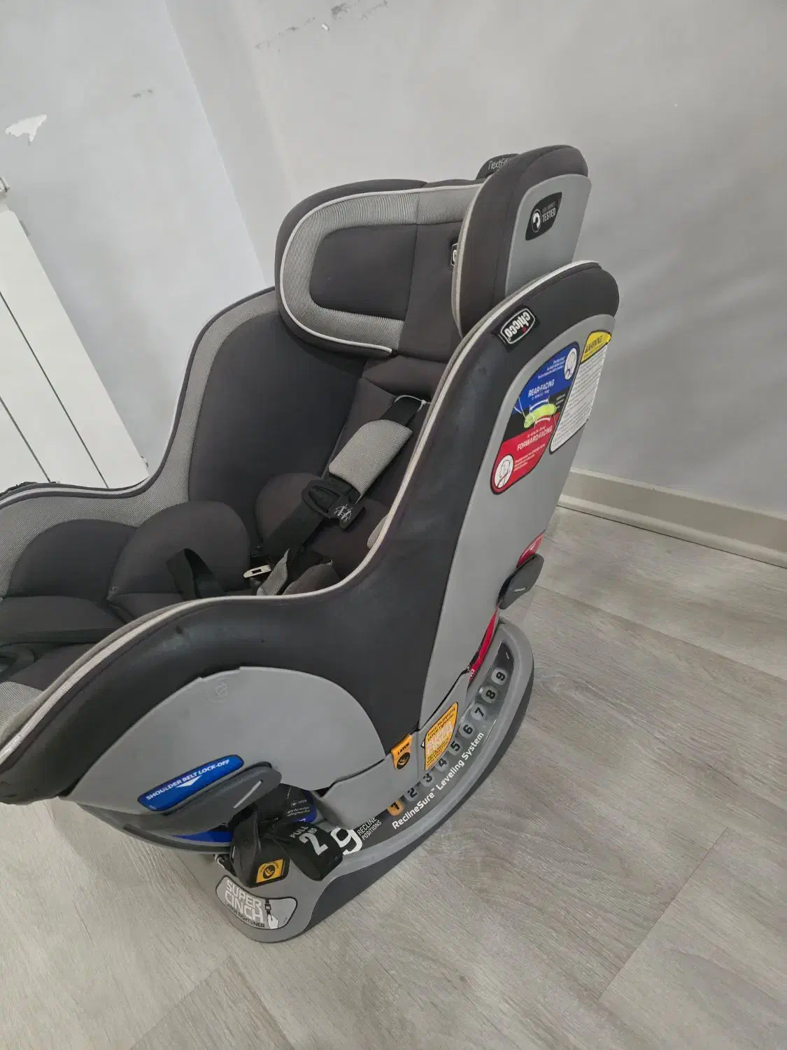 صندلی ماشین چیکو اصل|تخت و صندلی بچه|قزوین, |دیوار