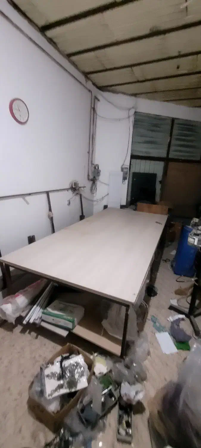 لوازم کارگاه خیاطی بفروش|چرخ خیاطی و ریسندگی|شاندیز, |دیوار