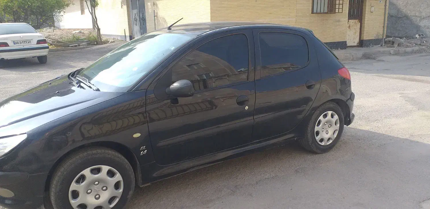 پژو۲۰۶ تیپ ۳|خودرو سواری و وانت|بندرعباس, |دیوار