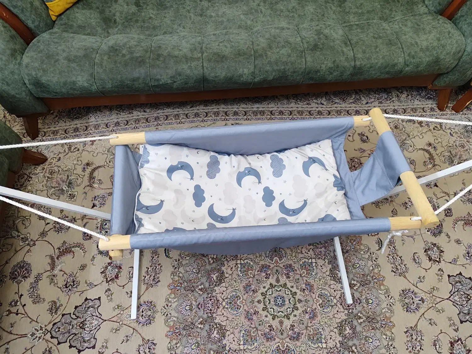 گهواره (ننو) در حد نو|اسباب و اثاث بچه|تهران, خاک سفید|دیوار