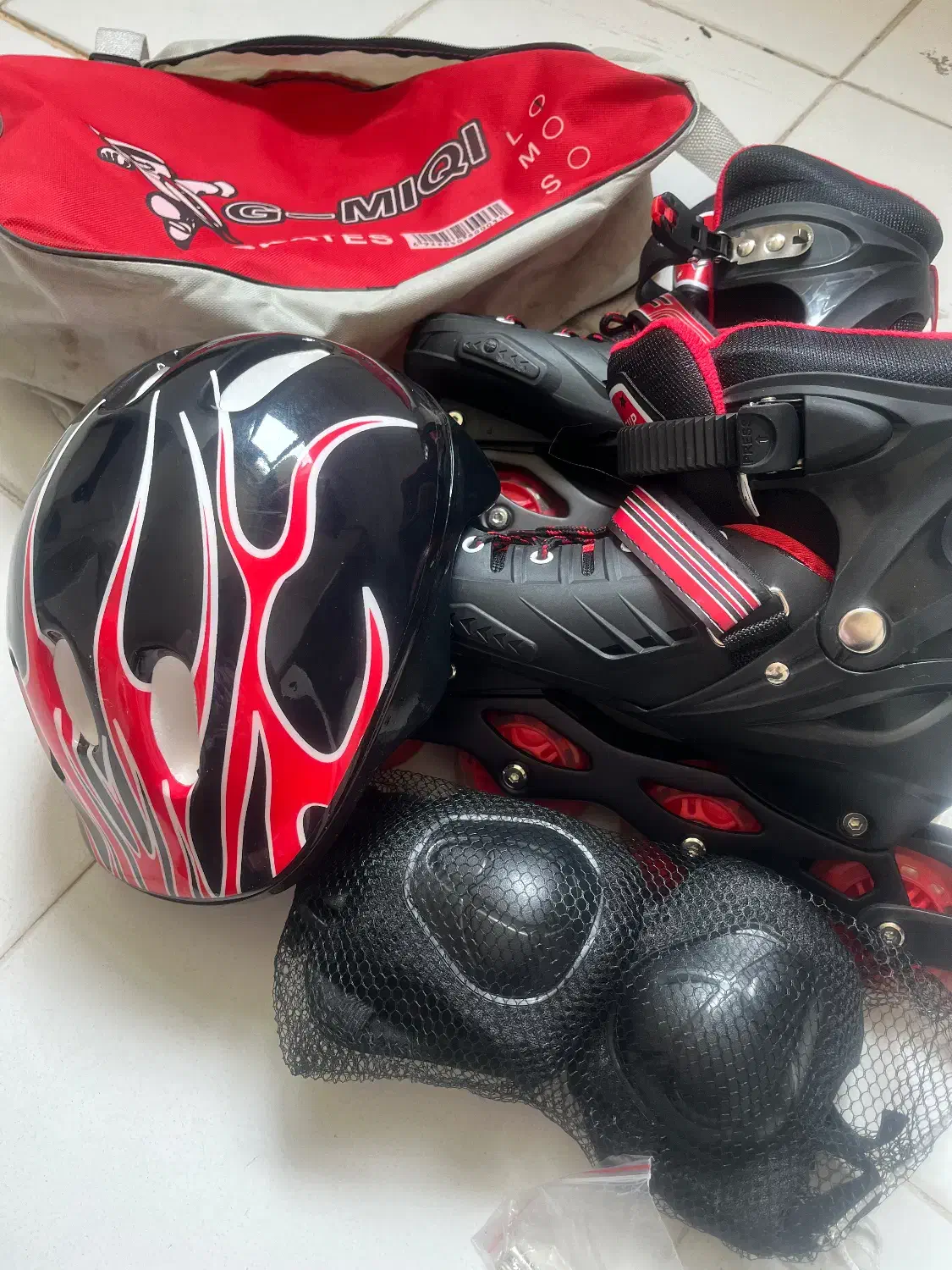 اسکیت تمام ژله ای|دوچرخه، اسکیت، اسکوتر|زنجان, |دیوار