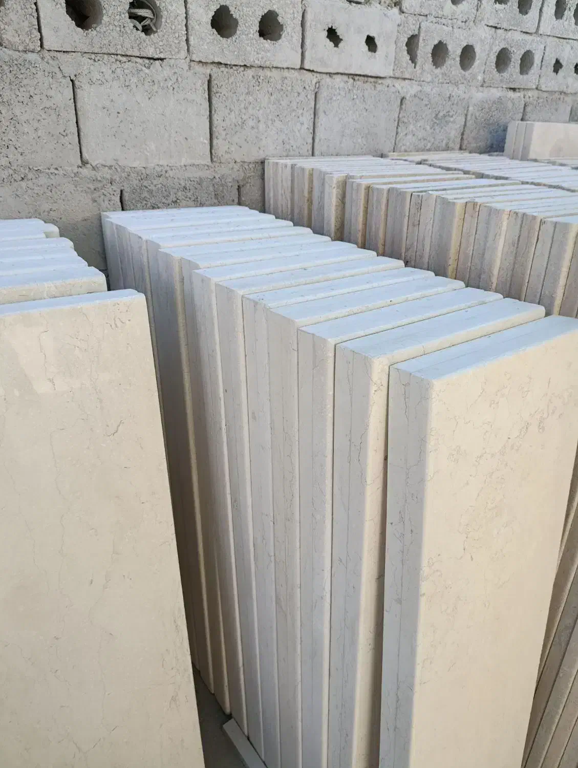 نیروی کار کارگر|استخدام معماری، عمران و ساختمانی|اصفهان, محمودآباد|دیوار