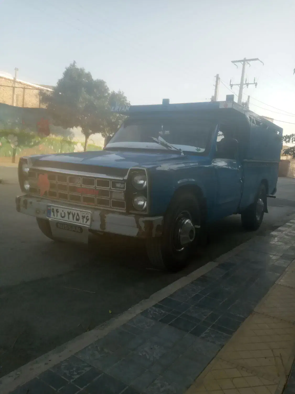 نیسان مدل ۸۳دوگانه سوز کاربرات|خودرو سواری و وانت|تربت‌حیدریه, حاجی یار‎|دیوار