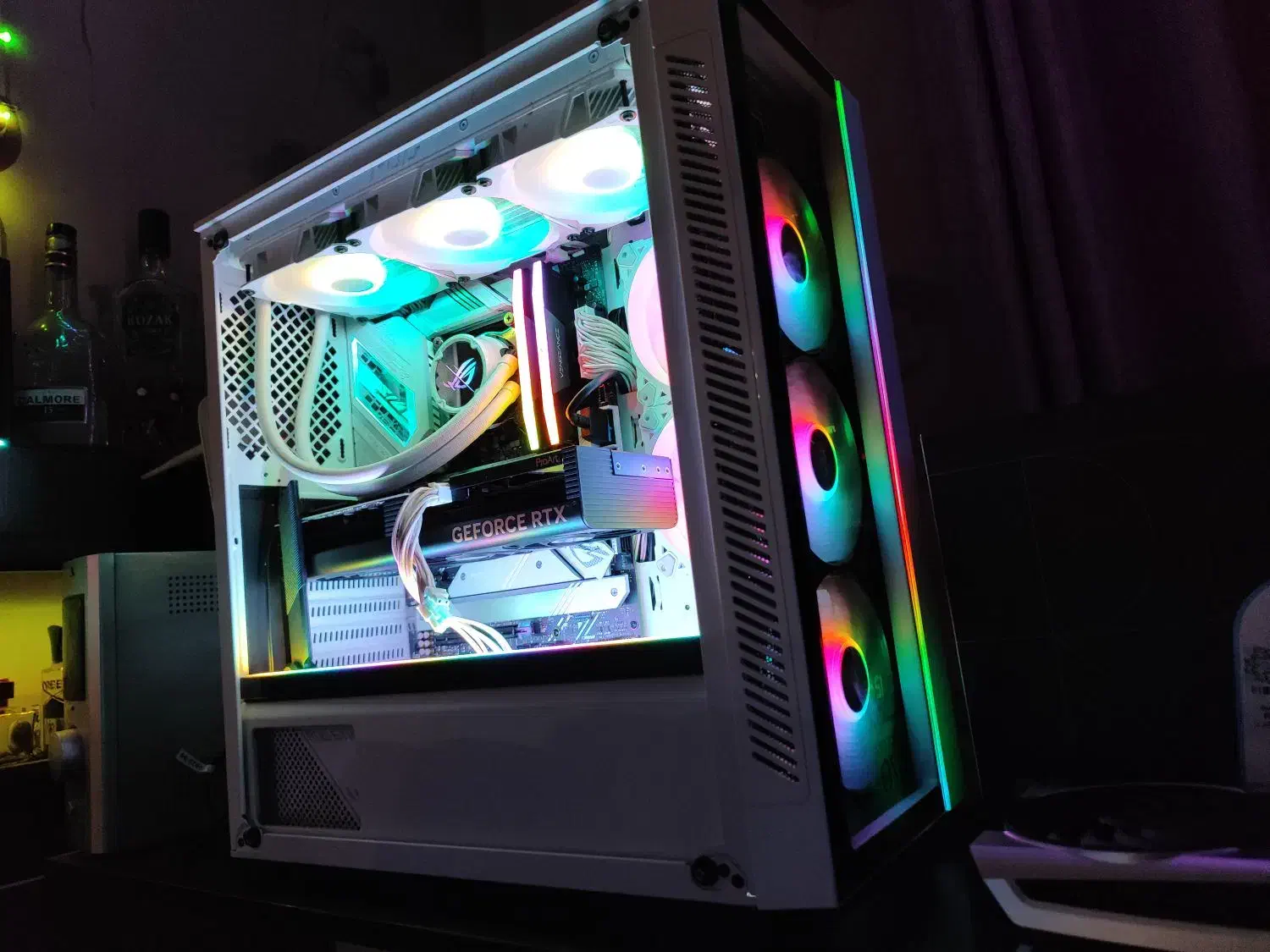 کیس گیمینگ i7 13700k و RTX 4070 رم 32 DDR5|رایانه رومیزی|تهران, شهرک پاسداران|دیوار