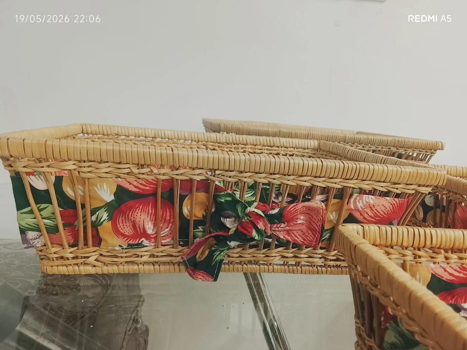 سبد|سرویس روتختی|اصفهان, باغ فردوس|دیوار