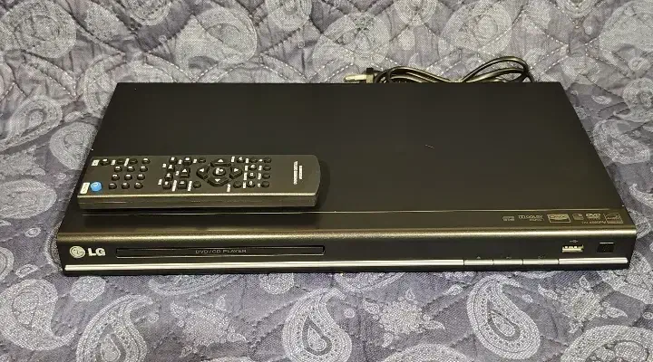 دی وی دی    DVD|پخش‌کننده DVD و ویدیو|سنقر, |دیوار