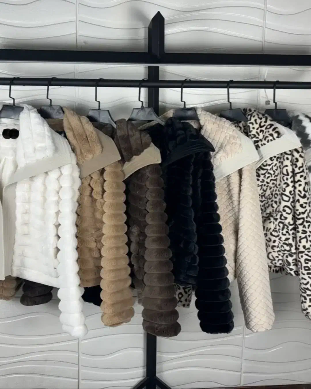 کت و شلوار تنوع زیاد بهترین کیفیت|لباس|خرمآباد, |دیوار