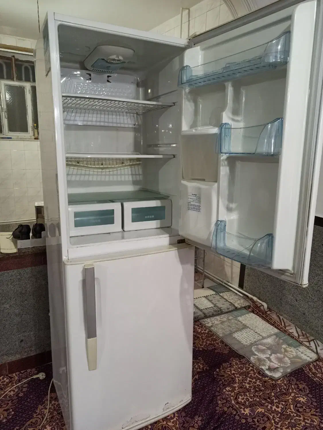 یخچال|یخچال و فریزر|دهگلان, |دیوار